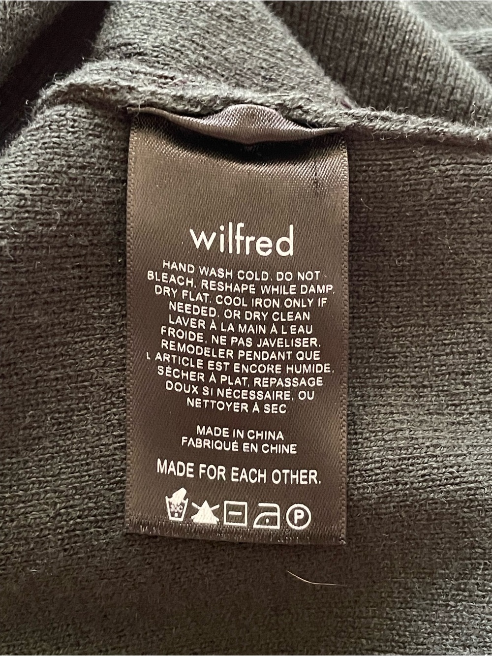 Aritzia Wilfred Rebecca Wool Cotton Cropped Knit Turtleneck Sweater in Scarab - Picture 8 of 12
